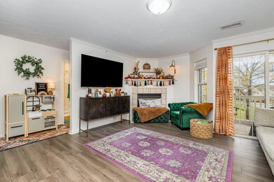 Living rm angle 2