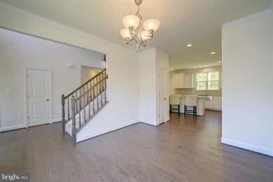 9611 Patuxent Overlook Dr, Laurel, MD 20723 - photo 7