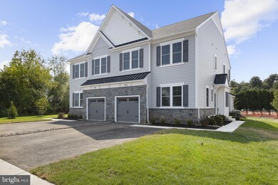 401 Reagans Ln, Chalfont, PA 18914 - photo 4