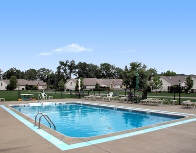 Swimming Pool/Hot Tub/Sauna.
