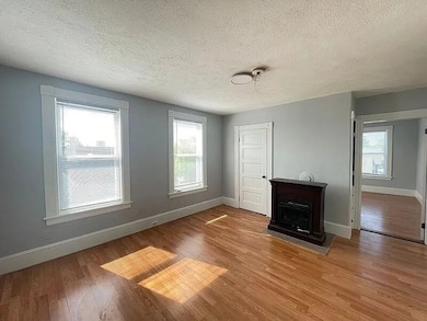 231 Laurel St unit 3, Manchester, NH 03103 - photo 6