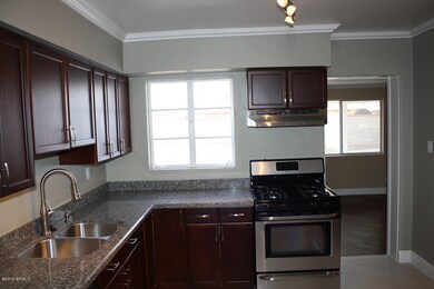 Kitchen1