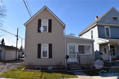 208 N Cherry St, Woodville, OH 43469 - photo 2