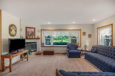 16321 Hildebrandt Rd, Leavenworth, KS 66048 - photo 5