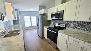 950 Wren Cir, Sebastian, FL 32976 - photo 7