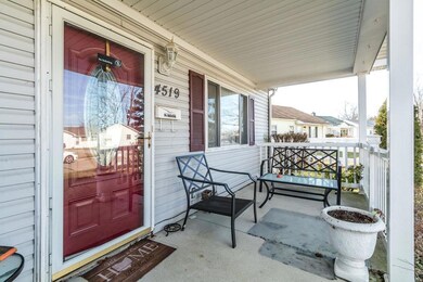 01-31-18 4519 Norton Ln 02