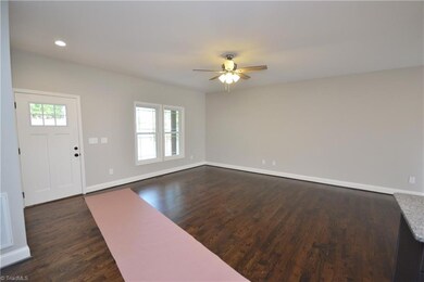 1723 Sunny Ln, Asheboro, NC 27205 - photo 4