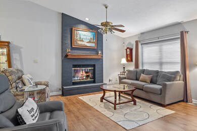 8935 Stonegate Rd unit A, Indianapolis, IN 46227 - photo 5