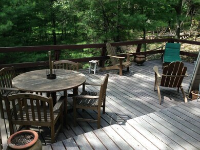 135 Mountain Top Dr, Dingmans Ferry, PA 18328 - photo 6