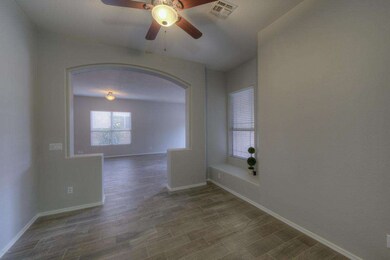005_Dining - Living Room