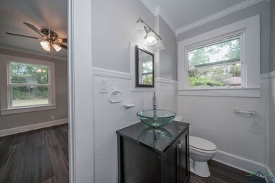 403 Highland Dr, Kilgore, TX 75662 - photo 7