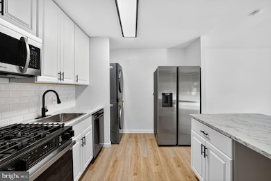 8481 Greenbelt Rd unit 201, Greenbelt, MD 20770 - photo 7