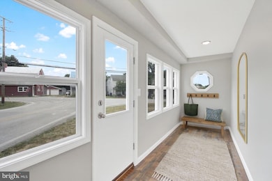 27 Maple St, Gettysburg, PA 17325 - photo 3