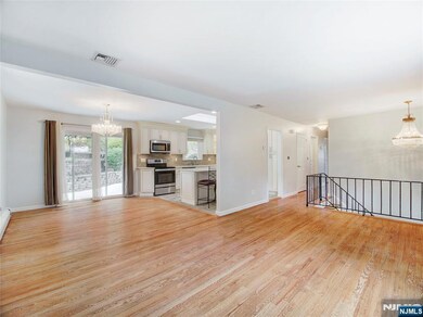 18 Upper High Crest Dr, West Milford, NJ 07480 - photo 5