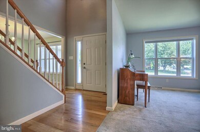 872 Buttonwood St, Palmyra, PA 17078 - photo 4