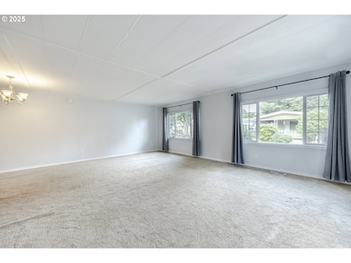 1475 Green Acres Rd unit 8, Eugene, OR 97408 - photo 6