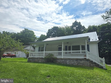 25217 Elhuff Ct, Cascade, MD 21719 - photo 2