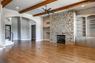 21747 Coffee Tree Cir, Edmond, OK 73012 - photo 6