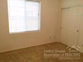 3237 SW Peridot Ave, Redmond, OR 97756 - photo 6