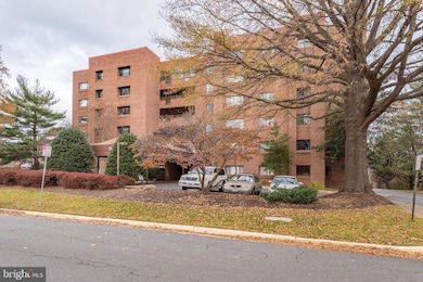 11500 Fairway Dr unit 206, Reston, VA 20190 - photo 5