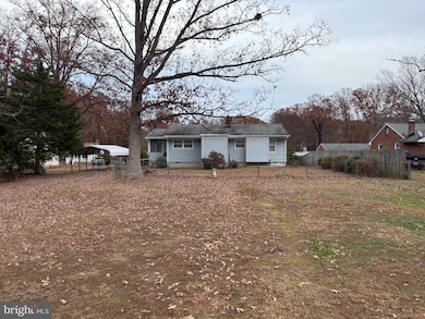 41 Pendleton Rd, Fredericksburg, VA 22405 - photo 3