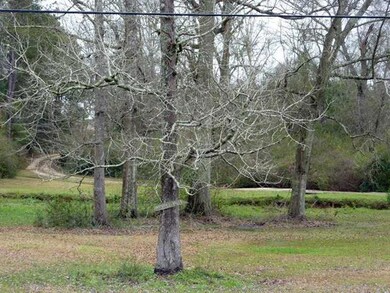 Land. Access from highway 443