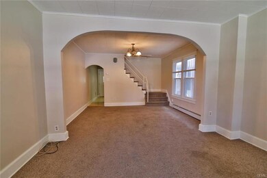 Open concept to the spacious Dining Room. Carpets 
