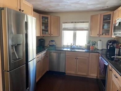 5 Thornton Ave, Methuen, MA 01844 - photo 5