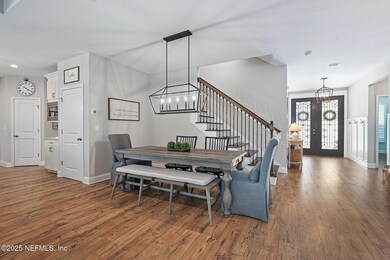 213_S_Coopers_Hawk_Way-10