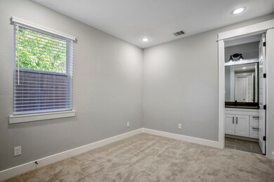 4804 Gano St unit A, Houston, TX 77009 - photo 7