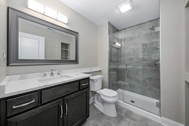 4215 Falkner Dr, Naperville, IL 60564 - photo 5