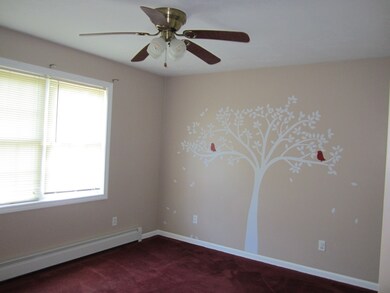 139 E Charlton Rd, Spencer, MA 01562 - photo 5