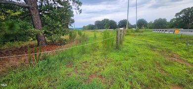 4944 Davis Rd, Winston Salem, NC 27105 - photo 3