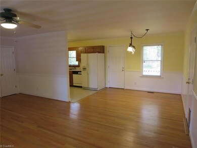 704 Skycrest Country Rd, Asheboro, NC 27205 - photo 5