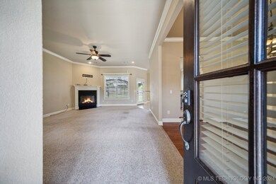 5718 Aspen, Bartlesville, OK 74006 - photo 3