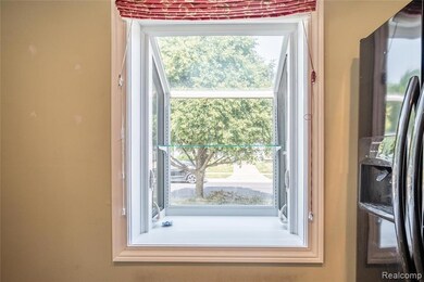 1772 University St, Ferndale, MI 48220 - photo 7