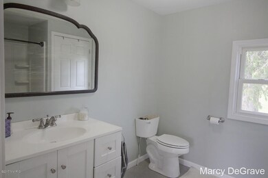 985 144th Ave, Wayland, MI 49348 - photo 4