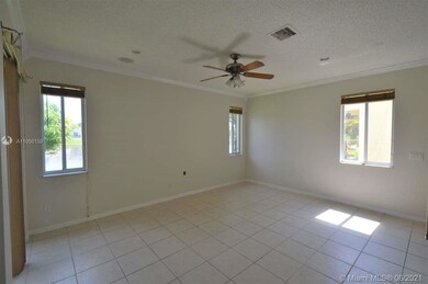 19361 SW 61st St, Fort Lauderdale, FL 33332 - photo 6