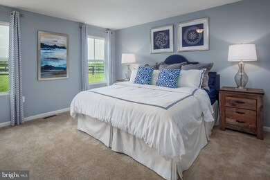 561 Switchgrass Ct, Bunker Hill, WV 25413 - photo 7