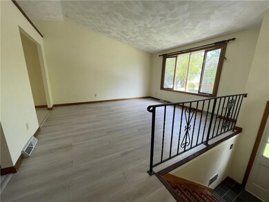 5 Birch St, Warwick, RI 02888 - photo 4