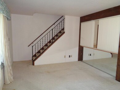 hunters ridge living room 2