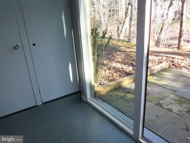 1663 Parkcrest Cir unit 5B/100, Reston, VA 20190 - photo 6