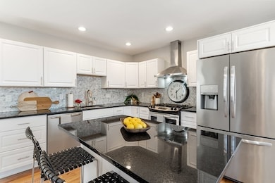 16 E Cottage St unit 3, Dorchester, MA 02125 - photo 3