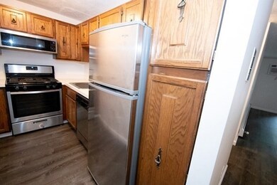 3 Karen Cir unit 4, Billerica, MA 01821 - photo 4