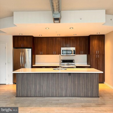 Arc 3409 unit 306, Arlington, VA 22201 - photo 4