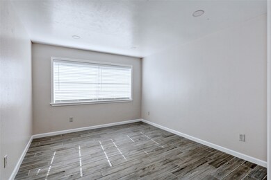 11431 Newton St, Houston, TX 77089 - photo 7