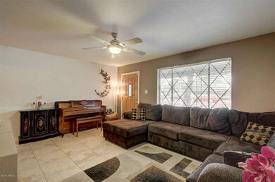 Living Room 3