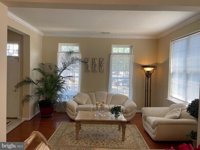 42495 Regal Wood Dr, Ashburn, VA 20148 - photo 7