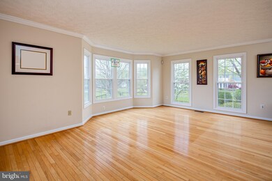 7425 Bucks Haven Ln, Highland, MD 20777 - photo 7