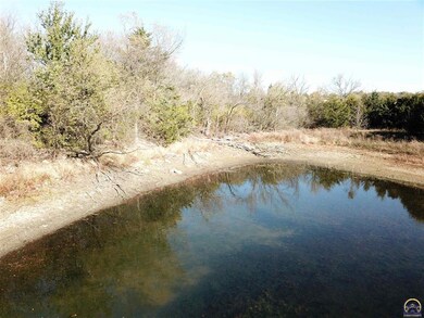 6720 SW 61st St, Topeka, KS 66610 - photo 7